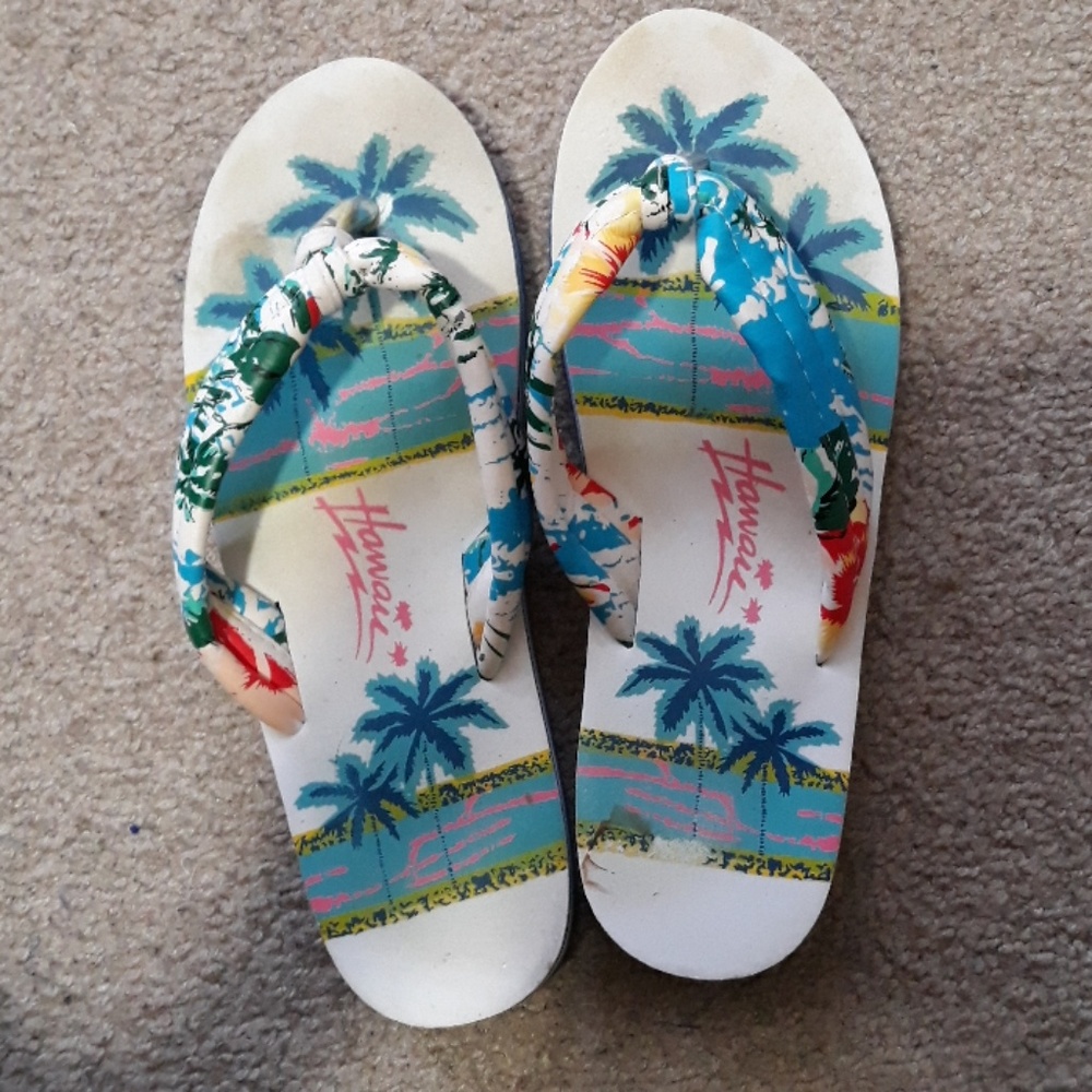 Hawaii flip flops